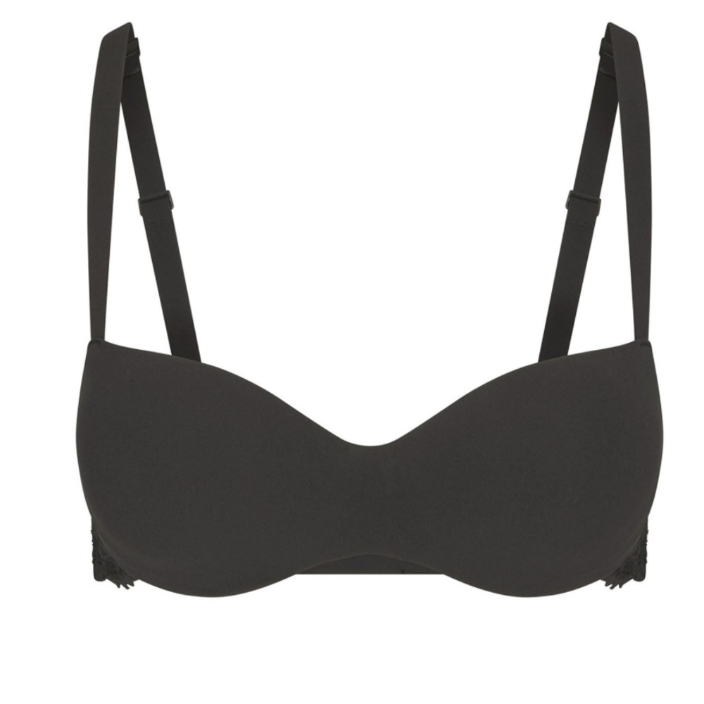 SKIMS Balconette lace 38 F Black NWT